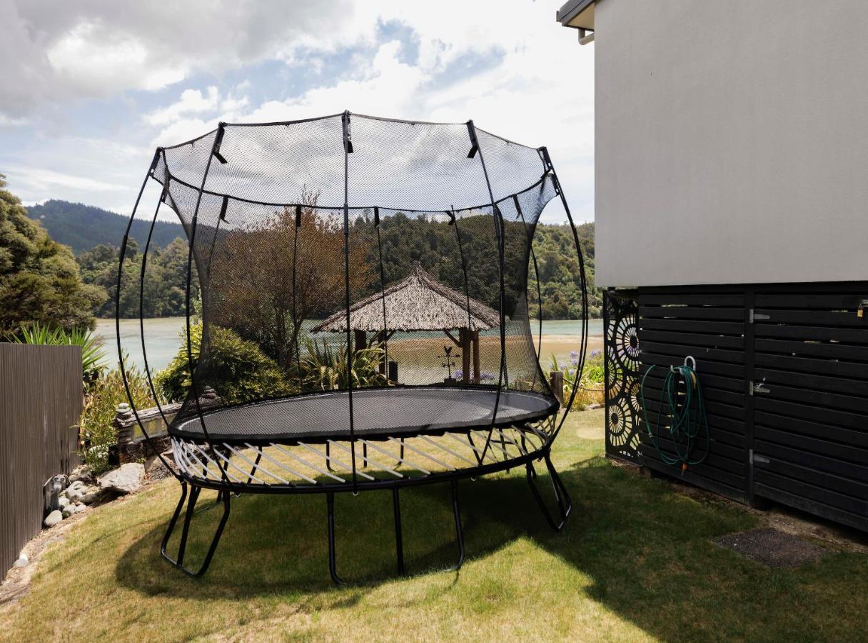 Luxury In Kaiteriteri Villa Luaran gambar